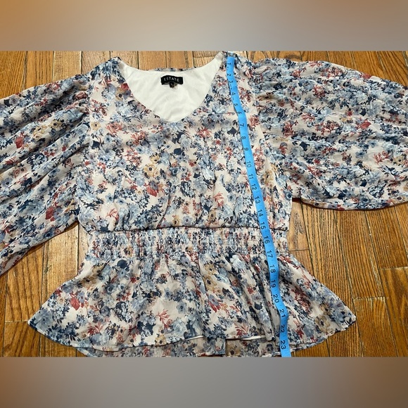 1. State V-Neck Floral Dress in Blue and Cream - Picture 10 of 10